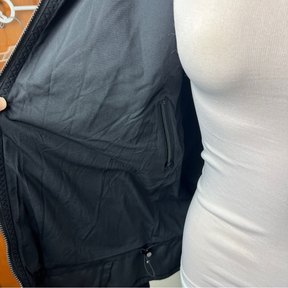 Lululemon Athletica Black Hustle Run Jacket | Removable Hood | Women’s Size 8 - Picture 12 of 15